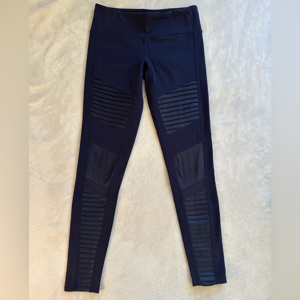ALO Yoga navy moto Leggings. Small